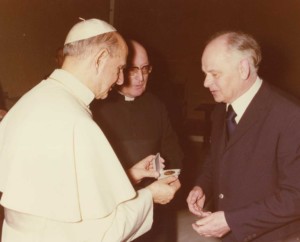 Artist August Kunst at the private audience with Pope Paul VI